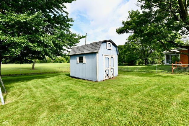 1132 N Gibson Avenue, Indianapolis, IN 46219