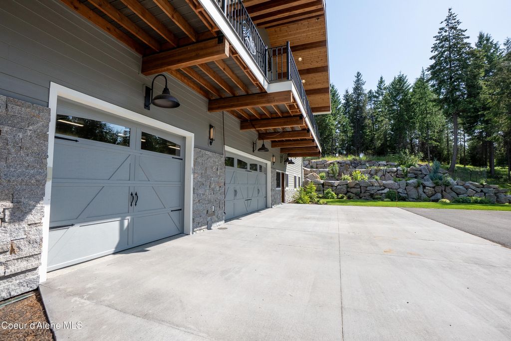 893 Pinnacle, Bonners Ferry, ID 83805 photo 41