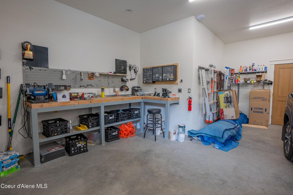 893 Pinnacle, Bonners Ferry, ID 83805 photo 44