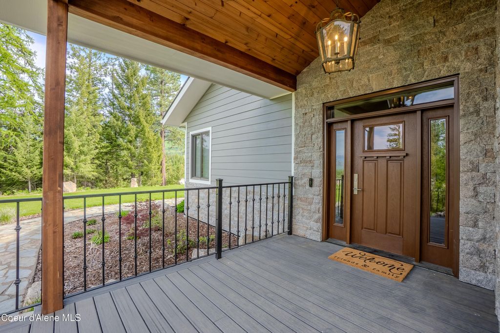 893 Pinnacle, Bonners Ferry, ID 83805 photo 5