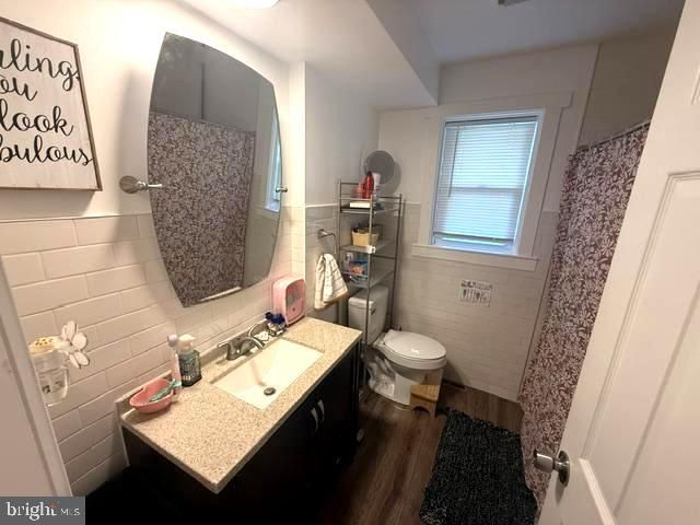 1024 CRESTVIEW AVE, Reading, PA 19607