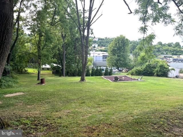 1024 CRESTVIEW AVE, Reading, PA 19607