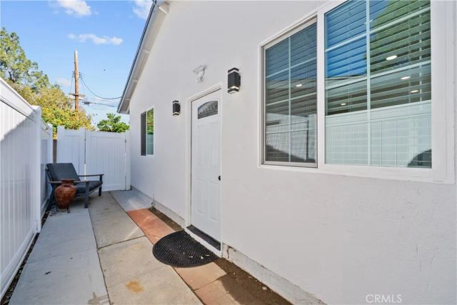 20127 Citronia, Chatsworth, CA 91311