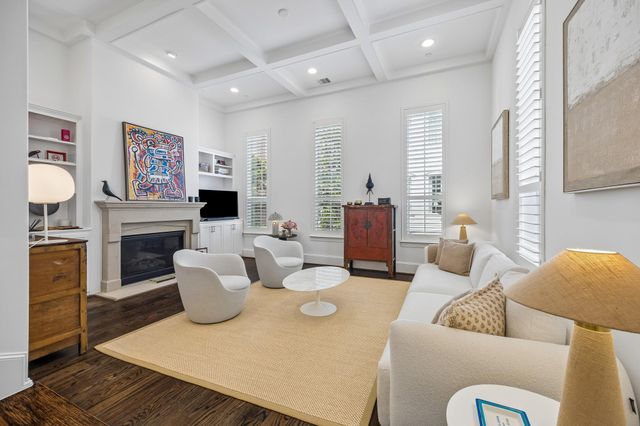 1211 Wynden Commons Lane, Houston, TX 77056