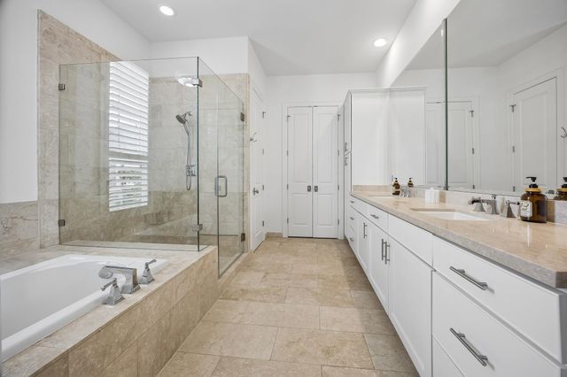 1211 Wynden Commons Lane, Houston, TX 77056