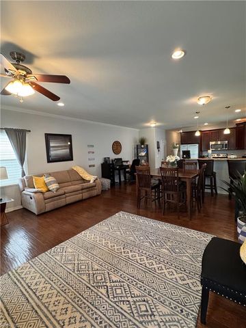 904 Cascade BLVD, Chesapeake, VA 23324