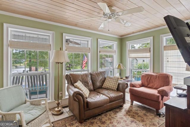 221 Commodore Drive NW, Milledgeville, GA 31061