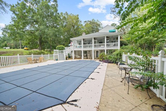 221 Commodore Drive NW, Milledgeville, GA 31061