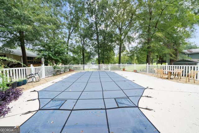 221 Commodore Drive NW, Milledgeville, GA 31061