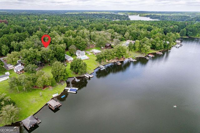 221 Commodore Drive NW, Milledgeville, GA 31061