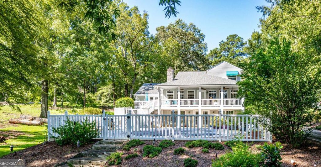 221 Commodore Drive NW, Milledgeville, GA 31061