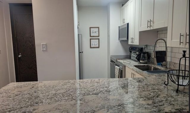 15 S 1st Street A306, Minneapolis, MN 55401