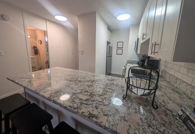 15 S 1st Street A306, Minneapolis, MN 55401