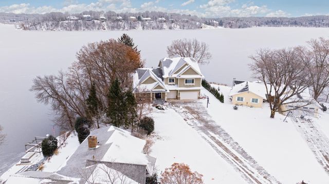 3396 Kings Point Road, Excelsior, MN 55331