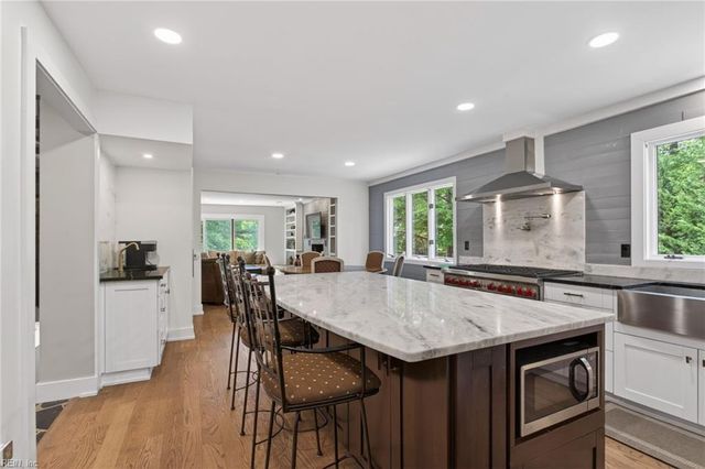 5 Valentine CT, Newport News, VA 23606
