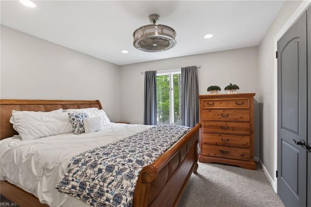 5 Valentine CT, Newport News, VA 23606