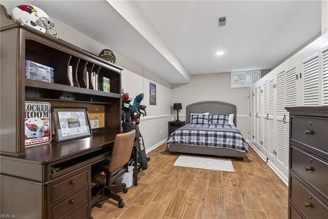 5 Valentine CT, Newport News, VA 23606