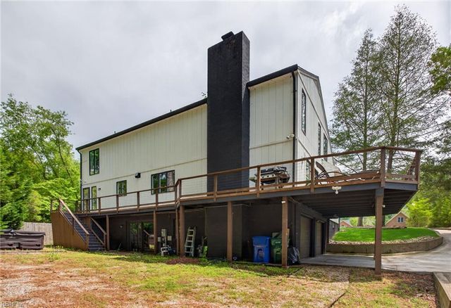 5 Valentine CT, Newport News, VA 23606