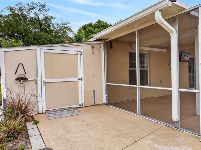 703 SUNRIDGE WOODS BOULEVARD, Davenport, FL 33837