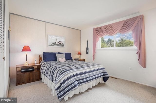 4622 S CLEARVIEW DR, Camp Hill, PA 17011