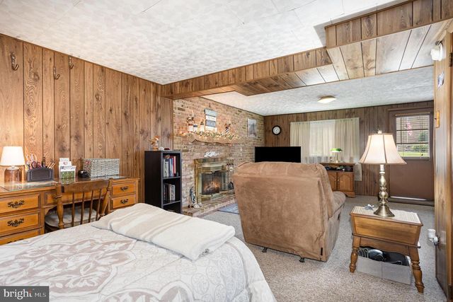 4622 S CLEARVIEW DR, Camp Hill, PA 17011