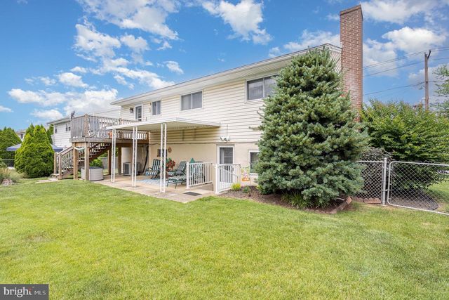 4622 S CLEARVIEW DR, Camp Hill, PA 17011