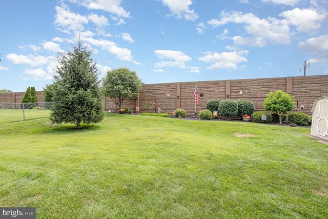4622 S CLEARVIEW DR, Camp Hill, PA 17011