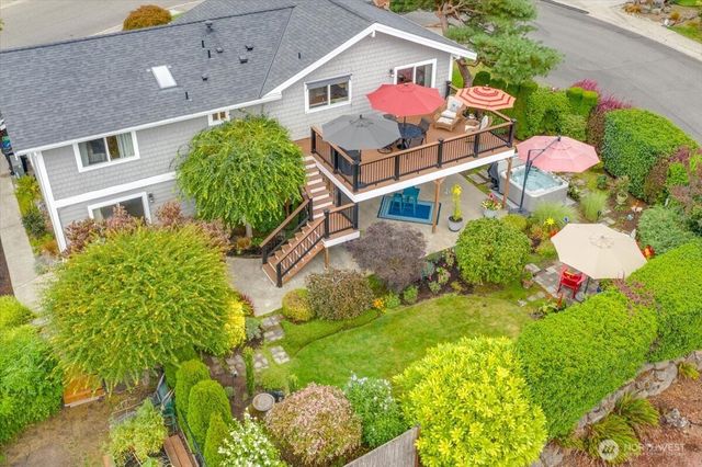 10503 158th Avenue NE, Redmond, WA 98052
