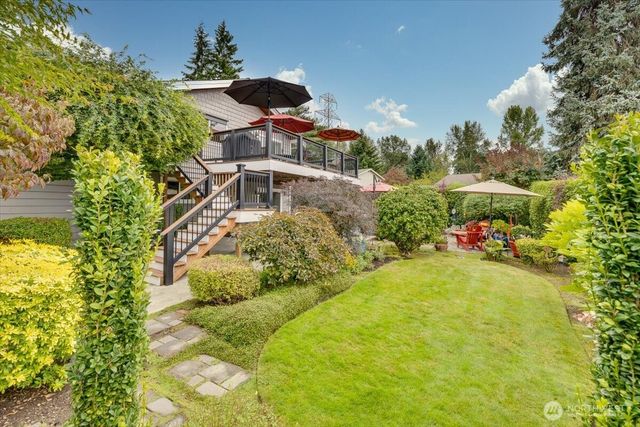10503 158th Avenue NE, Redmond, WA 98052