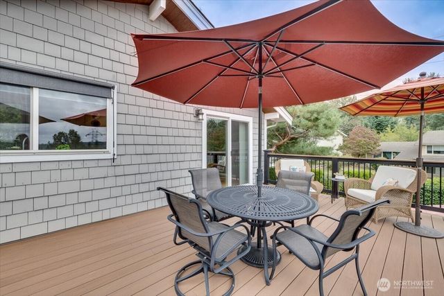 10503 158th Avenue NE, Redmond, WA 98052