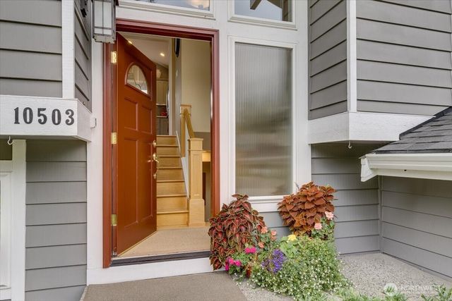 10503 158th Avenue NE, Redmond, WA 98052