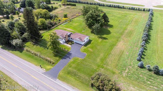 10091 N Genesee Road, Thetford Township, MI 48458