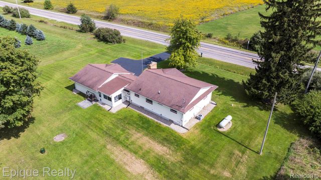 10091 N Genesee Road, Thetford Township, MI 48458
