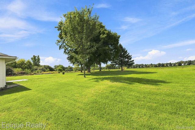 10091 N Genesee Road, Thetford Township, MI 48458
