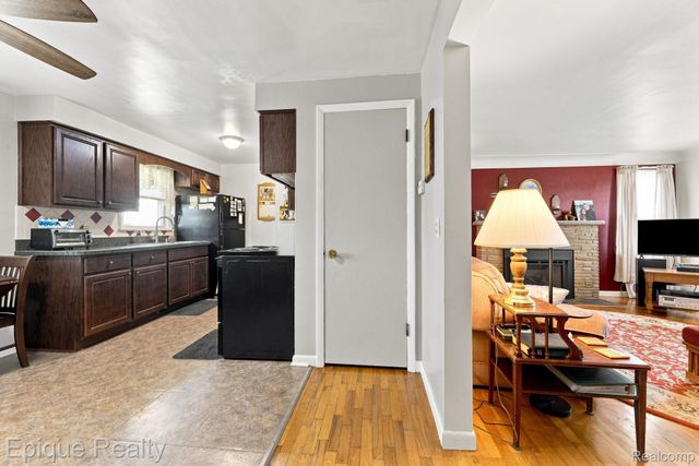 10091 N Genesee Road, Thetford Township, MI 48458