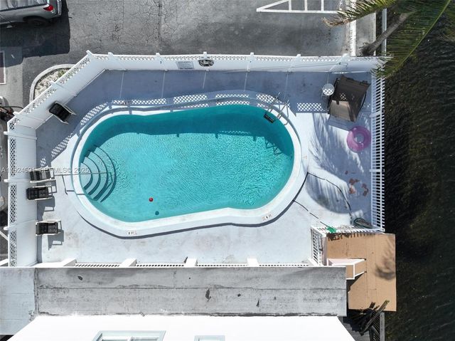 2775 Taft St 301, Hollywood, FL 33020