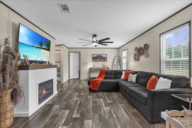 9165 LUNA DRIVE, St Cloud, FL 34773