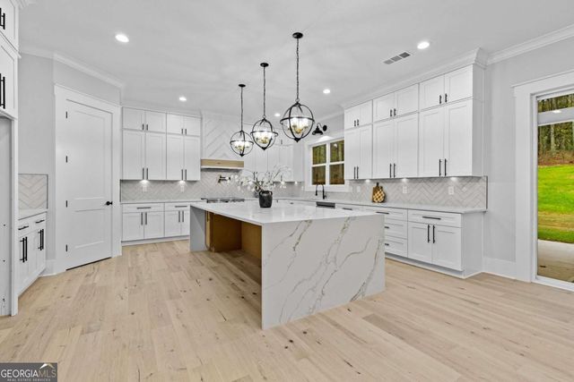 7 Deer Run Trail, Winder, GA 30680