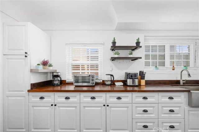 8319 S Van Ness, Inglewood, CA 90305