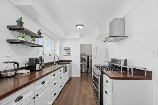 8319 S Van Ness, Inglewood, CA 90305