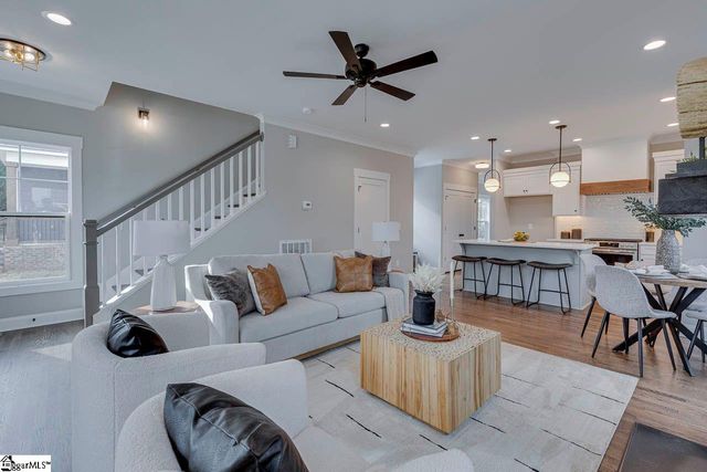 35 Endel Street, Greenville, SC 29611