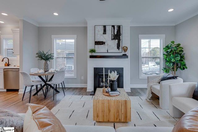 35 Endel Street, Greenville, SC 29611