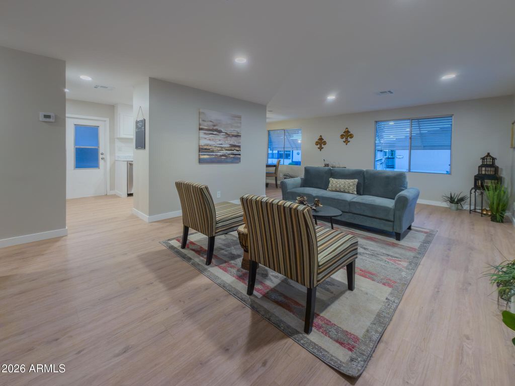 Image 4 of property listing at 16225 N 29th ST -- 51, Phoenix, AZ 85032