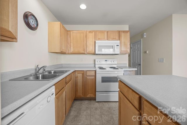 11138 Derryrush Drive, Charlotte, NC 28213