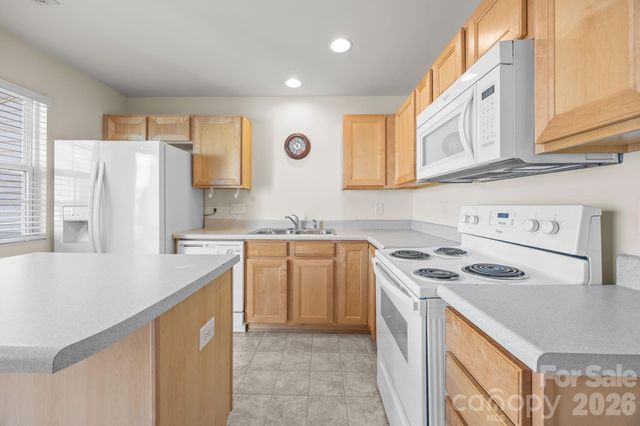 11138 Derryrush Drive, Charlotte, NC 28213