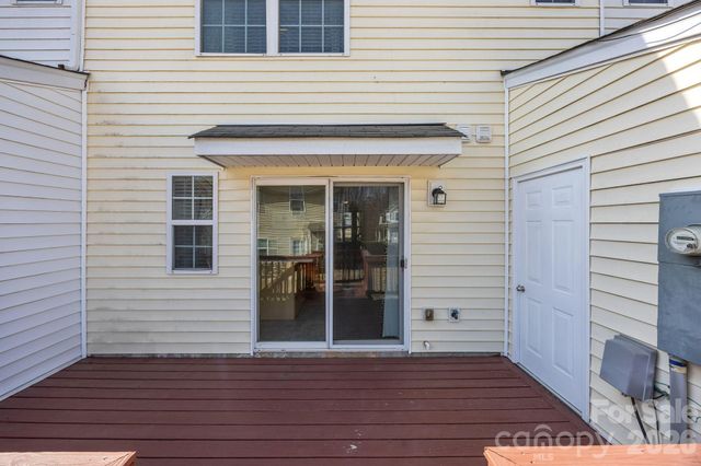 11138 Derryrush Drive, Charlotte, NC 28213