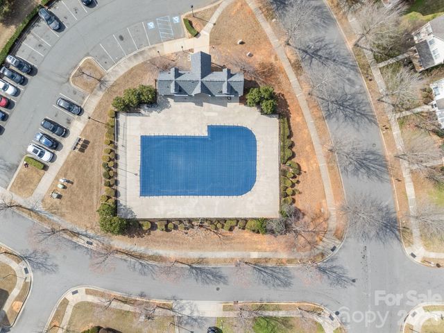 11138 Derryrush Drive, Charlotte, NC 28213