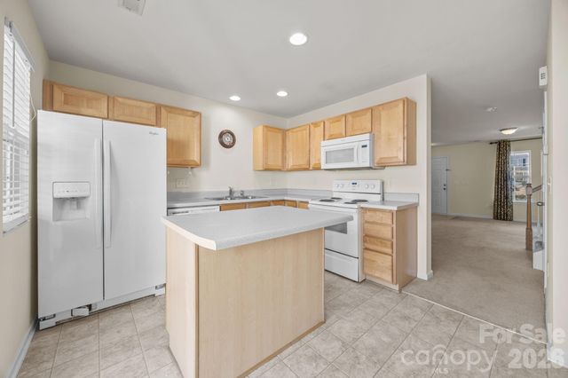 11138 Derryrush Drive, Charlotte, NC 28213