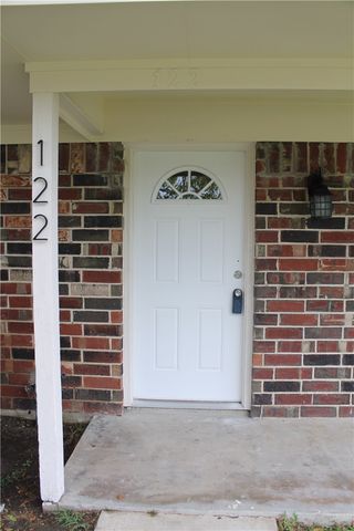 122 Southside Drive, Sanger, TX 76266