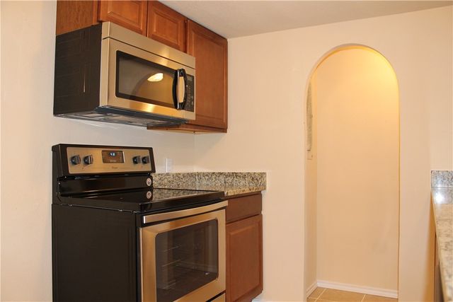 122 Southside Drive, Sanger, TX 76266